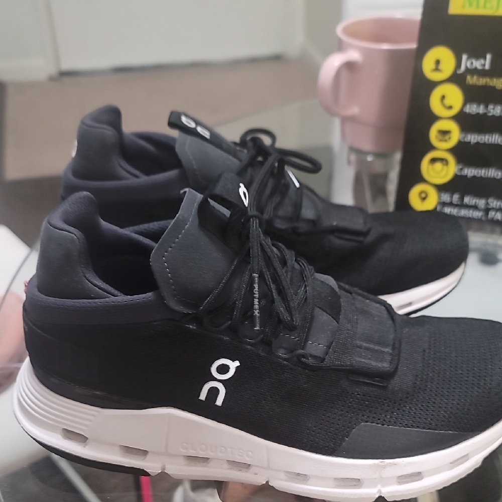 On Running Men's Black and White Sneakers